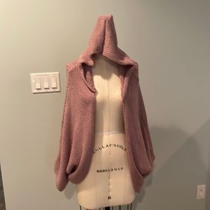 Do everything in love cacophony sweater One Size NWT